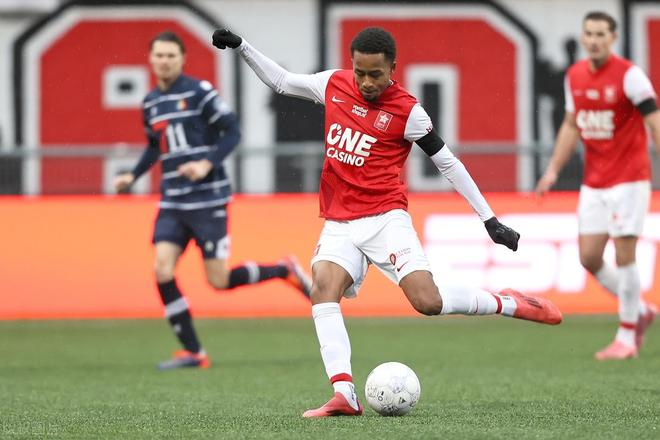 于根伟如何 于根伟如何